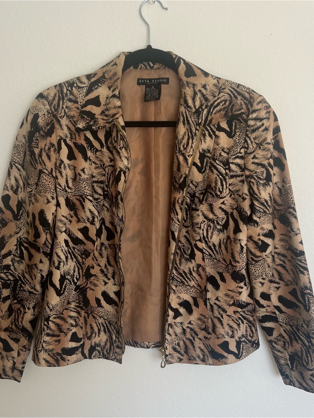 Seda Studio Women's Animal-Print Zip Jacket in Beige/Black